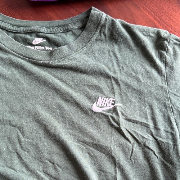 Nike Forest Green Tee with White Logo - large - Picture 1 of 5